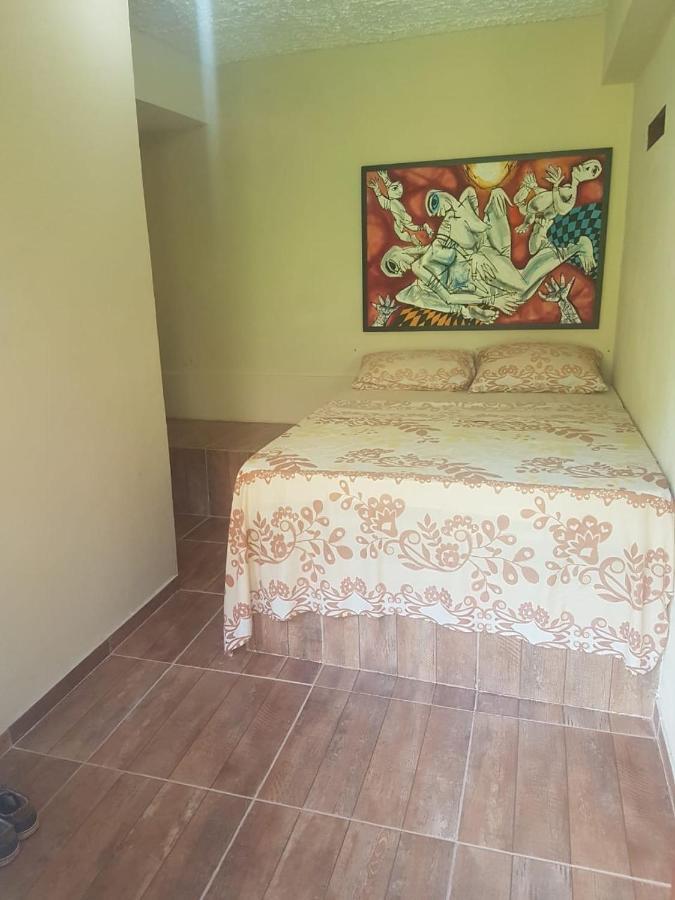Residencia Pedra Do Elefante Hotel กวาราปารี ภายนอก รูปภาพ