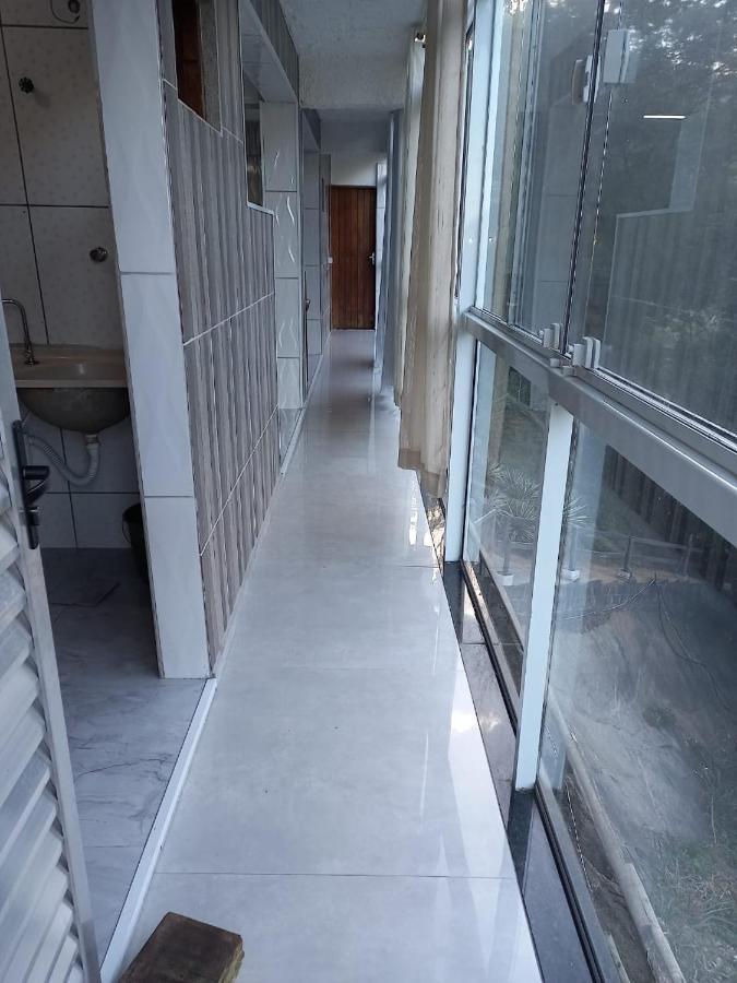 Residencia Pedra Do Elefante Hotel กวาราปารี ภายนอก รูปภาพ