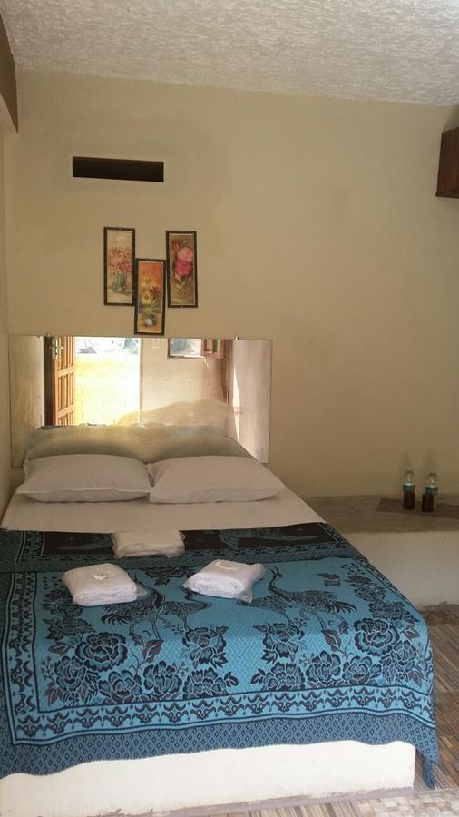 Residencia Pedra Do Elefante Hotel กวาราปารี ภายนอก รูปภาพ
